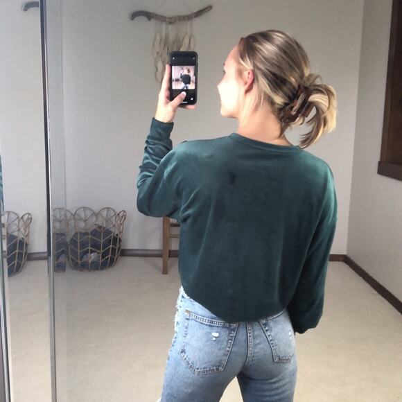 Wild Fable: Velvet Cropped Teal Crewneck - Picture 2 of 5